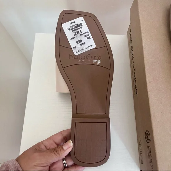 Franco Sarto Women's Leather Beige Slide Sandals, Size 8.5, Brand new - Picture 3 of 8